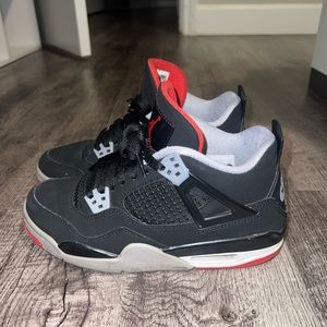 Jordan 4 breads